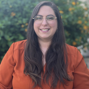 Miranda Knight, ASW, at Eye Cue Mental Health